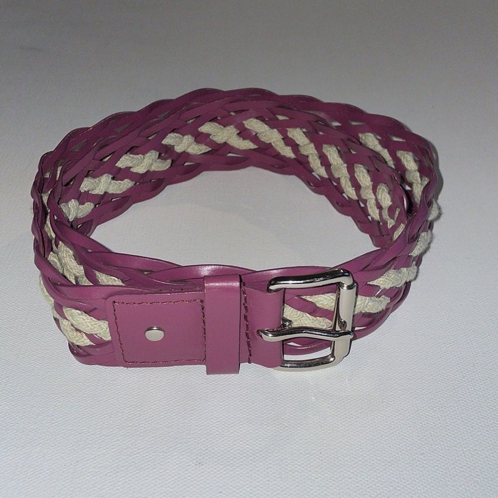 Vintage Braided Belt - Make an Offer Now for Discounted Shipping 👍